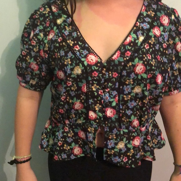 Flora croptop - Picture 2 of 3